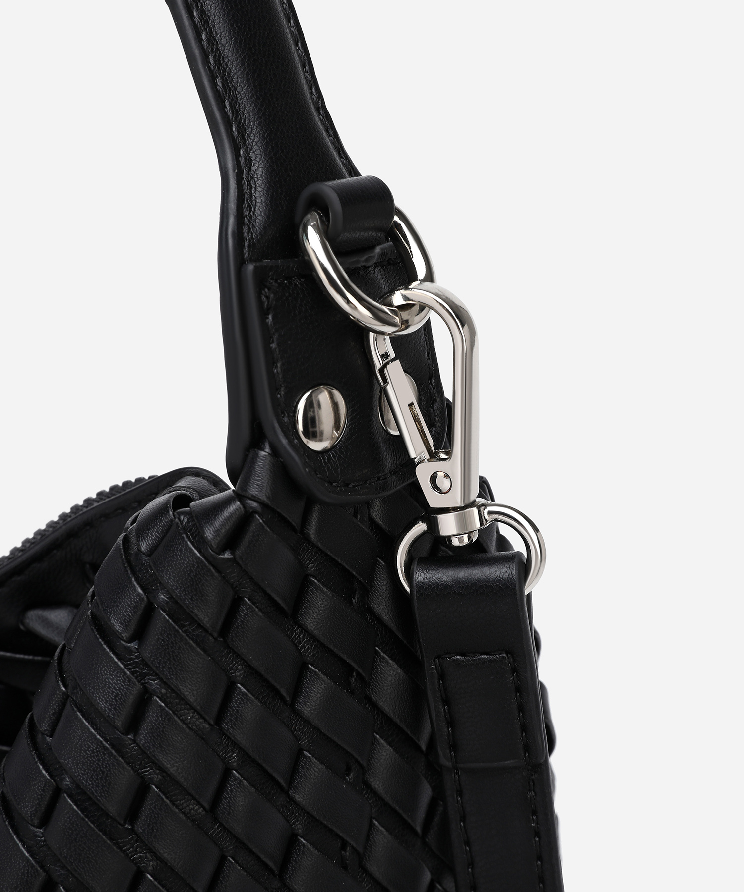 BWB00341A_fid_97fb475a7b919543c6fdaca5f975444b812fce89_5J0A5946