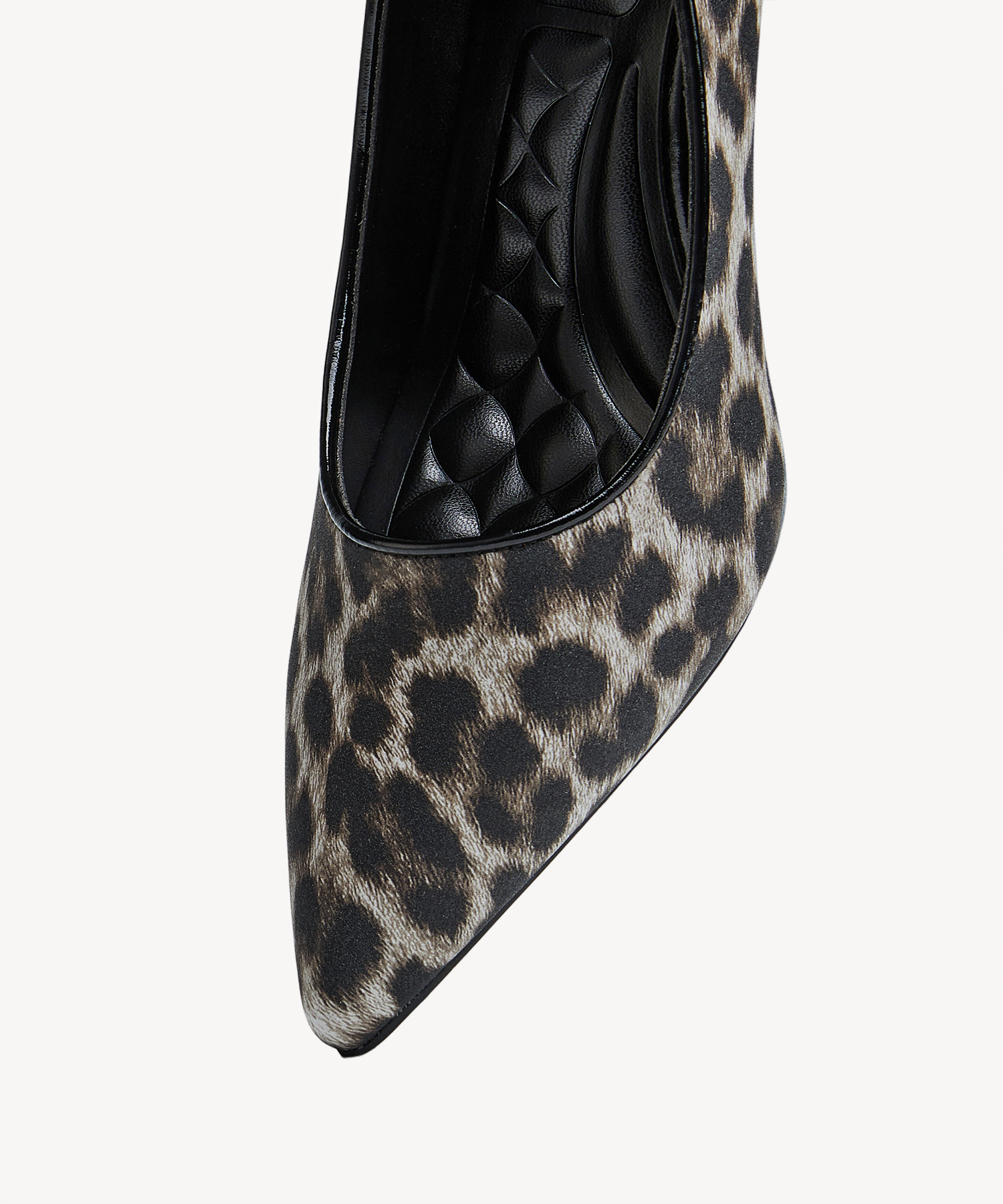 BWF03479A_fid_0866a813c4f8dbe47052e7615a43b6d085db9947_IMG_0059