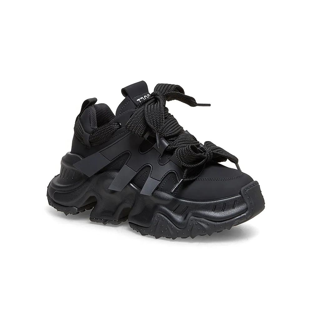 womens new release sneakers