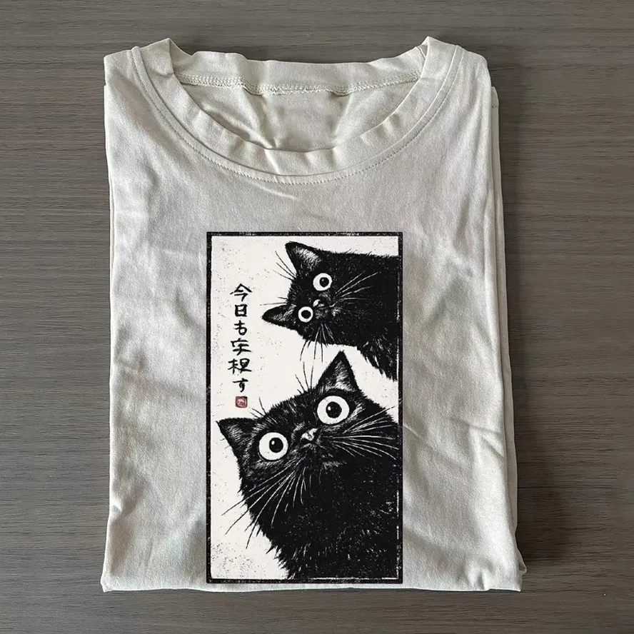 Japanese Cat Washed T-shirt