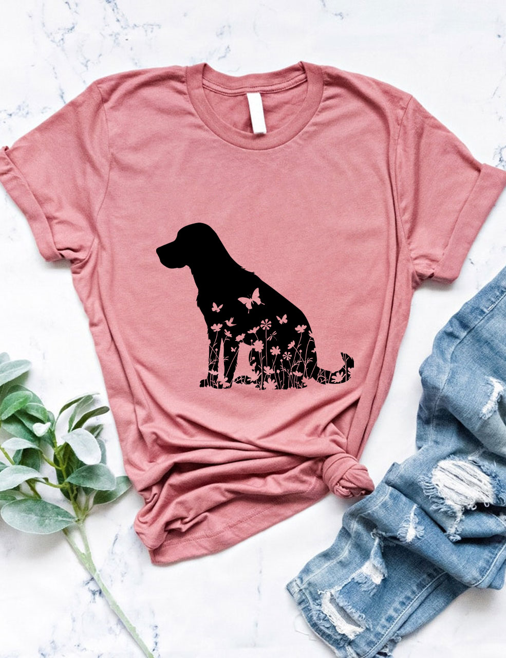 Floral Labrador Mom Funny T-shirt