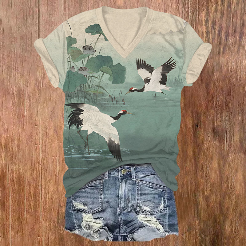 Japanese Vintage Crane Flying Upon Lotus Pond Art Print V-neck T-shirt - Green - US32-34(5XL) - image 1
