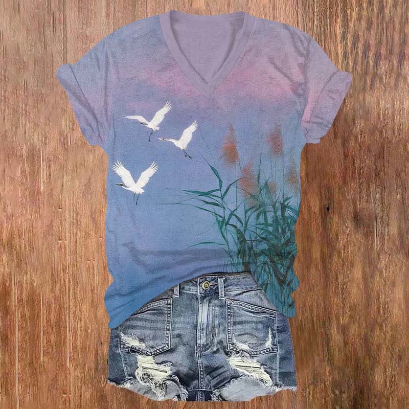 Japanese Sunset Crane Flying Across Reed Marsh Print V-neck T-shirt - Purple - US32-34(5XL) - image 1