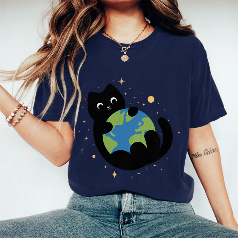 100% Cotton Funny Cat Holding The Earth Art Print T-shirt - Dark Blue - 2XL - image 7