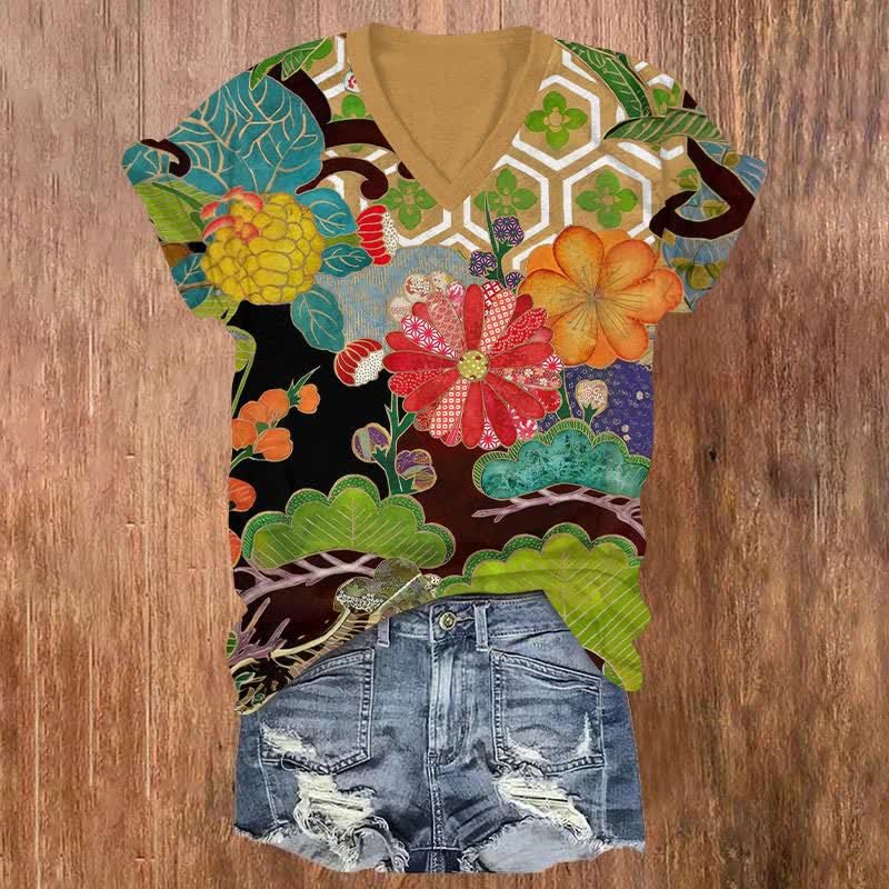 Japanese Colorful Floral Pattern Art Print V-neck T-shirt - Multicolor - US32-34(5XL) - image 1