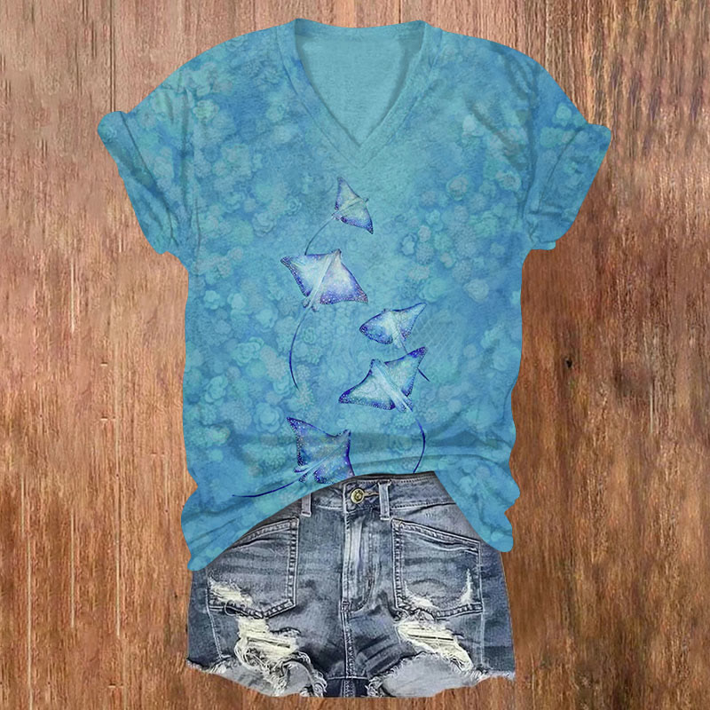  Art Manta Ray With Undersea Flowers Print V-neck T-shirt - Blue - US32-34(5XL) - image 1