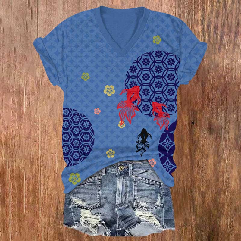 Japanese Vintage Geometric Floral & Goldfish Print V-neck T-shirt - Blue - US32-34(5XL) - image 2