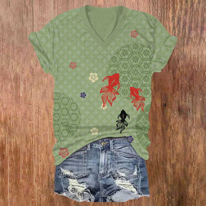 Japanese Vintage Geometric Floral & Goldfish Print V-neck T-shirt - Green - US32-34(5XL) - image 1