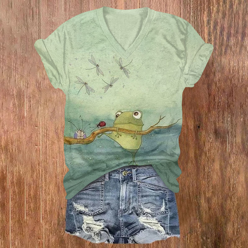 Funny Frog Climbs Up The Branchprint V-neck T-shirt - Green - US32-34(5XL) - image 2