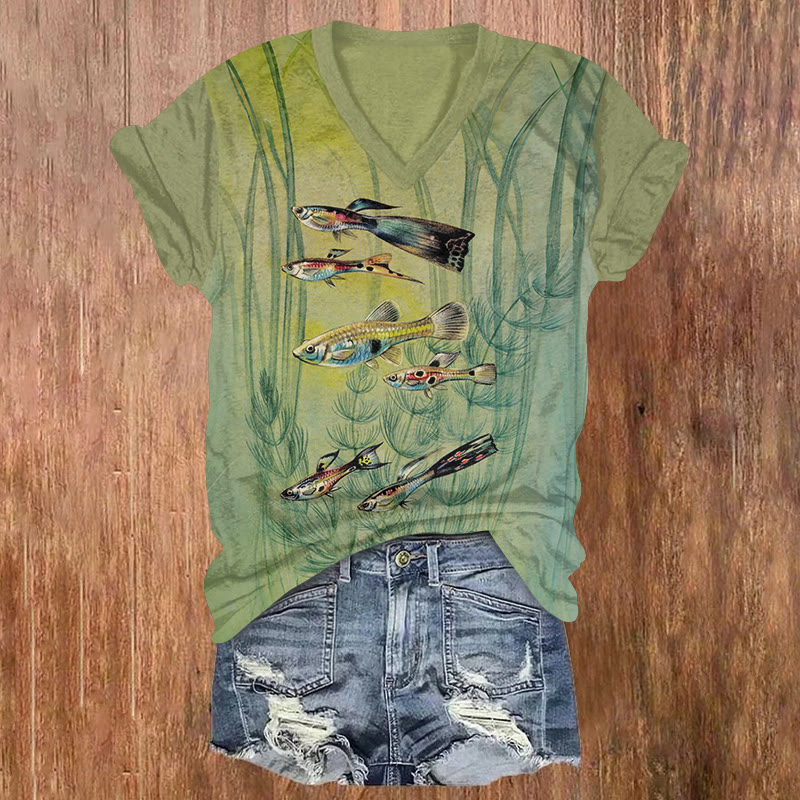 Funny Tropical Fish Print Short Sleeved V-neck T-shirt - Green - US32-34(5XL) - image 1