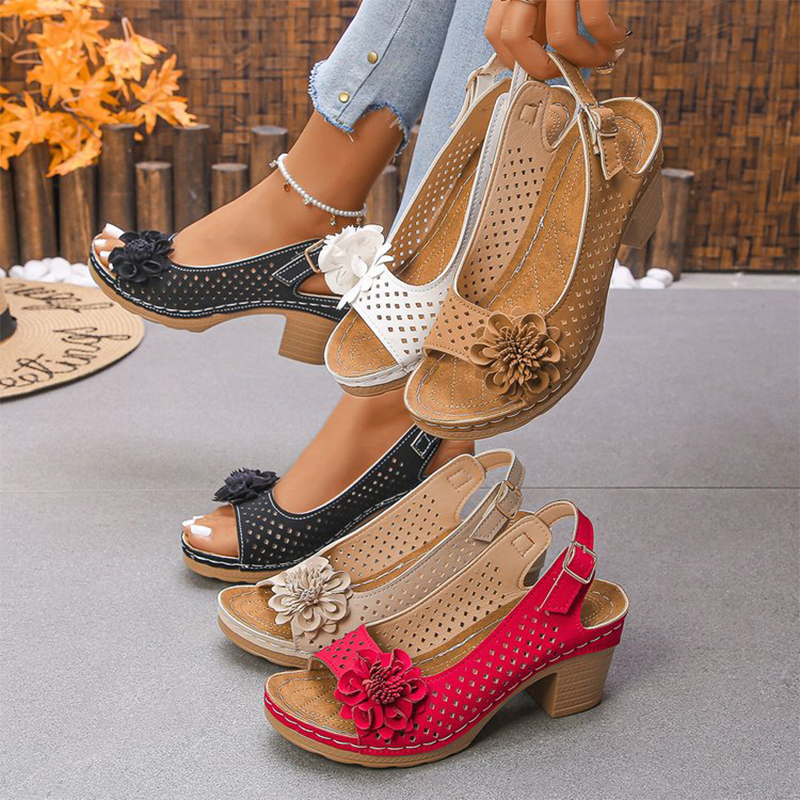 Elegant 3d Flower  Peep-toe Woven Cutout Sandals - image 1