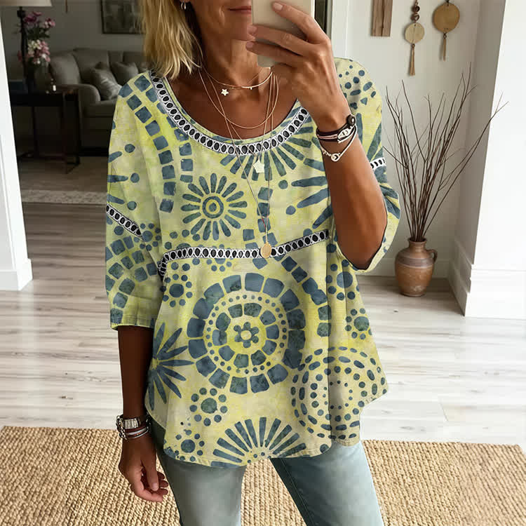 Tribal Sun Print Openwork Lace Splicing Round Neck Half Sleeve Blouse - Green - 4XL - image 1