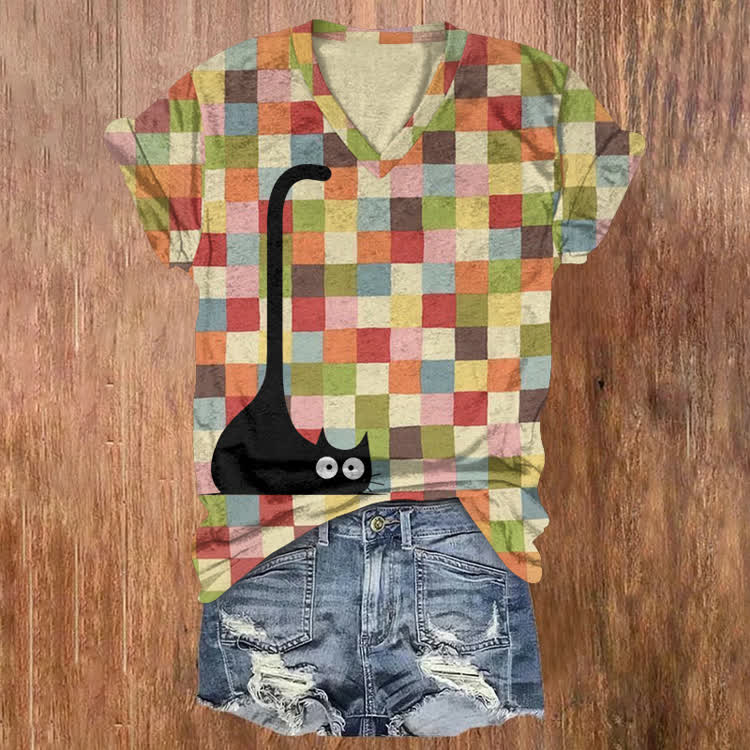 Rainbow Plaid And The Long-Tailed Cat Pattern Print Short Sleeved V-Neck T-Shirt - Apricot - US32-34(5XL) - image 1