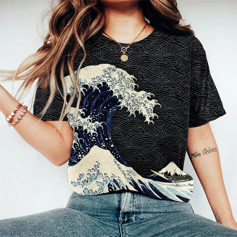 Japanese Wave Inspired Graphic Crew Neck Vintage T-shirt
