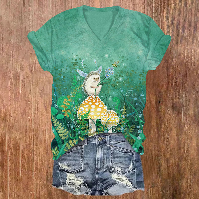 Hedgehog & Mushroom Print V-neck T-shirt - Green - US32-34(5XL) - image 3