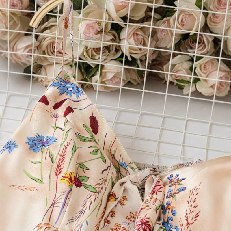 Elegant Romantic Wildflower Print Sleeveless Plus Size Maxi Dress - image 4