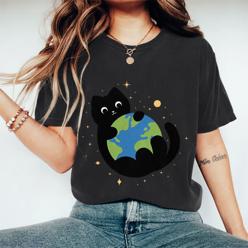 100% Cotton Funny Cat Holding The Earth Art Print T-shirt - Black - 2XL - image 4