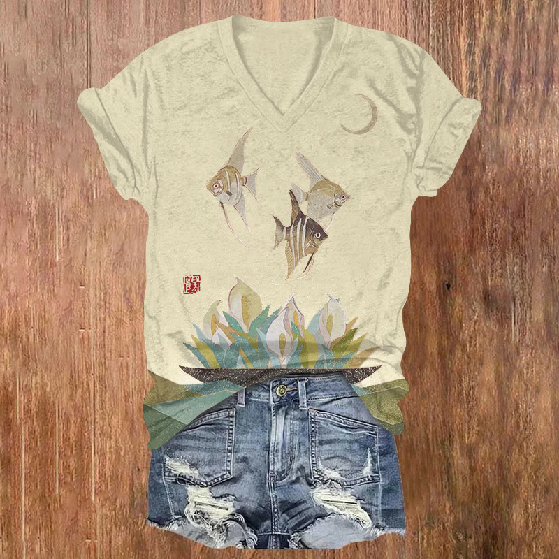 Japanese Classical Crescent And Goldfish Pattern Print Short Sleeved V-neck T-shirt - Apricot - US32-34(5XL) - image 3