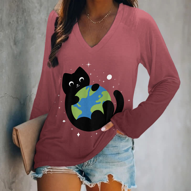Japanese Lovely Black Cat Holding The Earth Art Print Long Sleeve T-shirt - Wine - 5XL - image 6