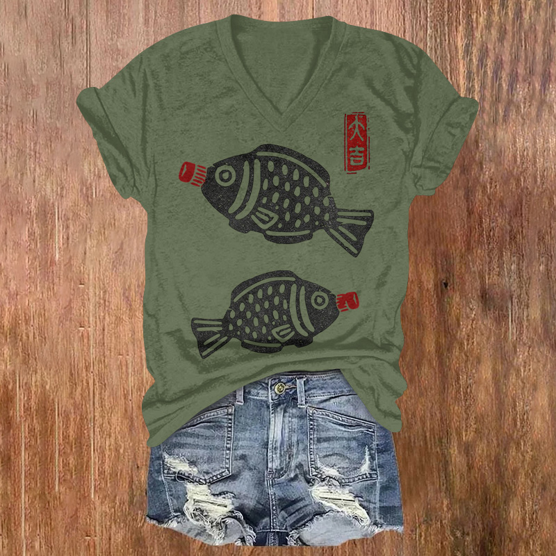 Two Stylized Japanese-style Fish Printed Short Sleeved V-neck T-shirt - Dark Green - US32-34(5XL) - image 1