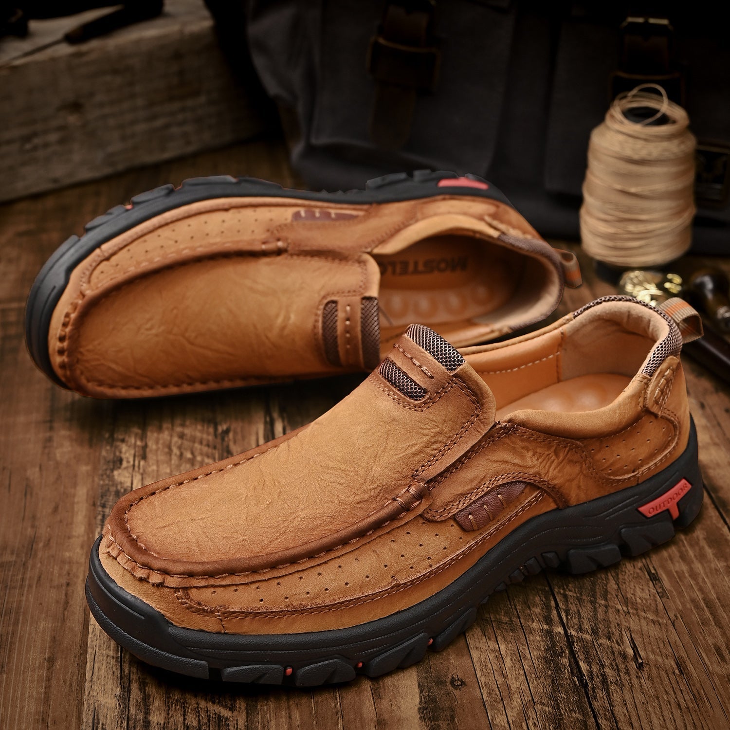 Transition boots with orthopedic and extremely comfortable sole