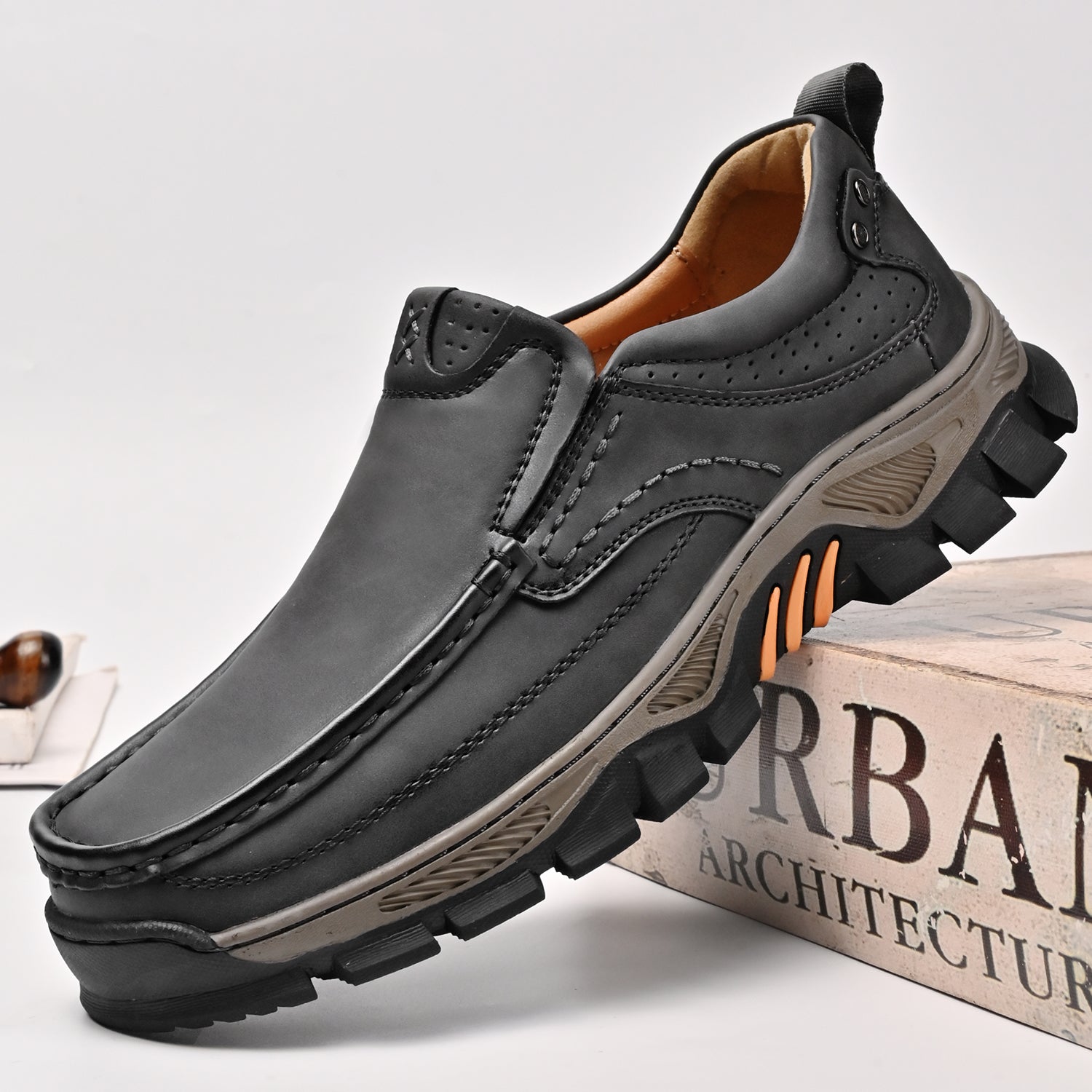 Transition boots V5 with orthopedic and extremely comfortable sole