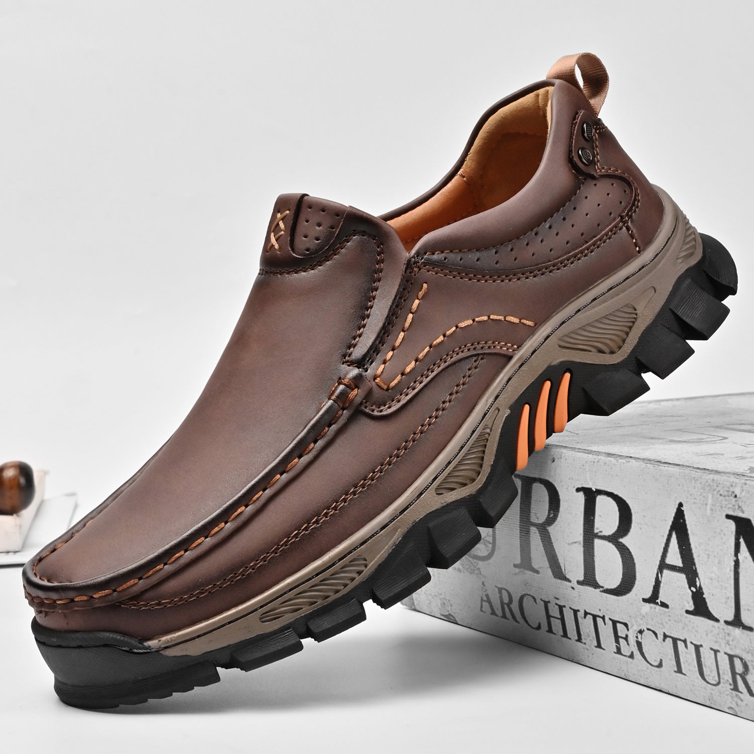 Transition boots V5 with orthopedic and extremely comfortable sole