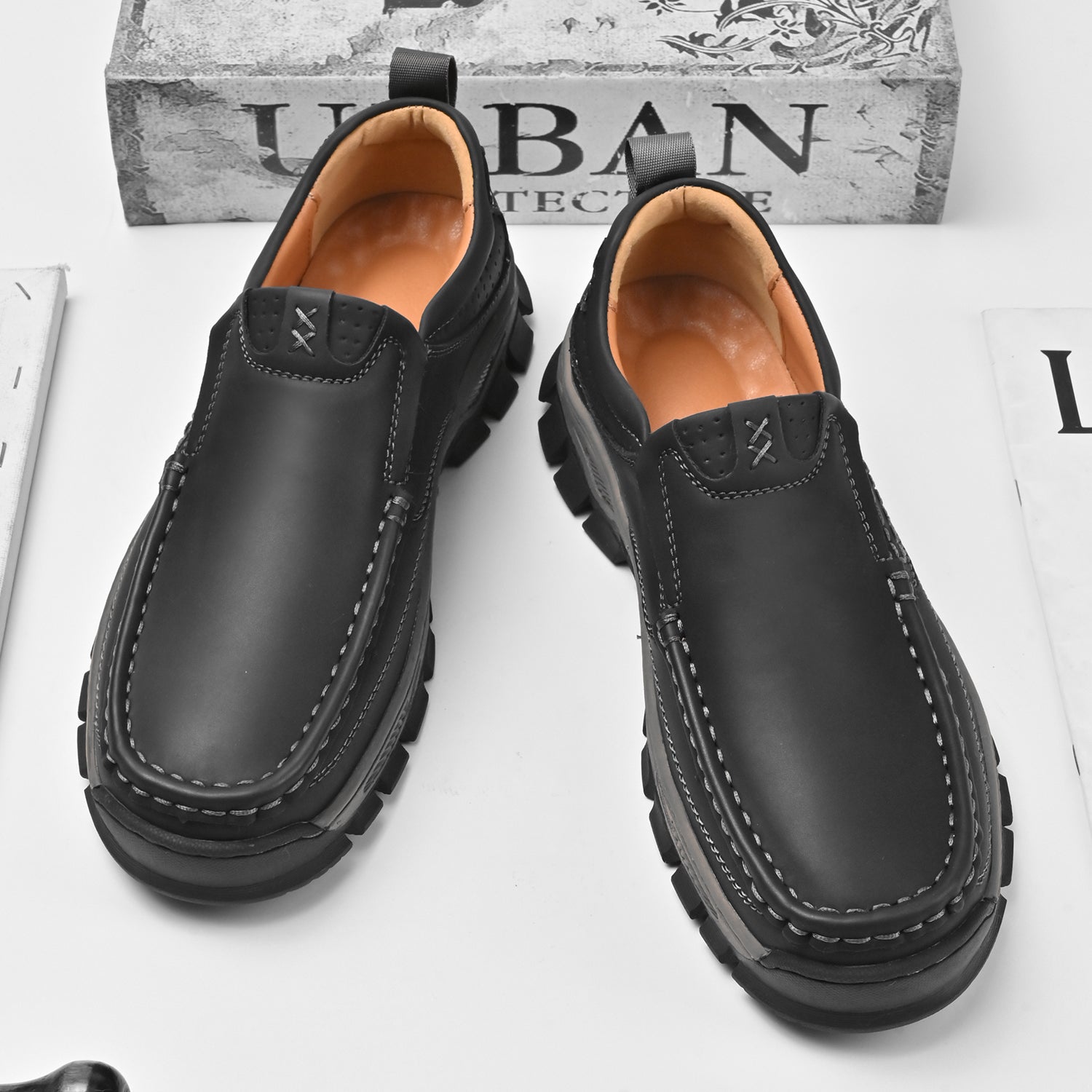 Transition boots V5 with orthopedic and extremely comfortable sole