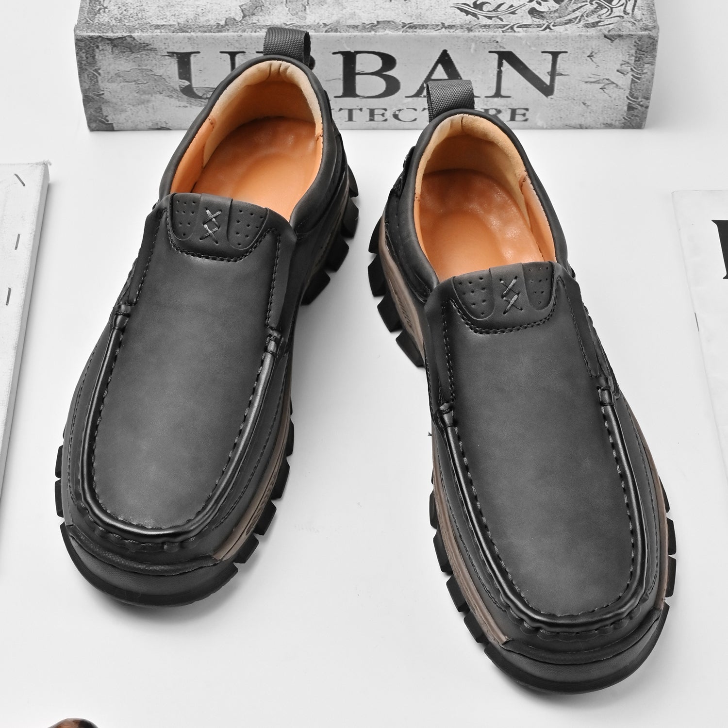 Transition boots V5 with orthopedic and extremely comfortable sole