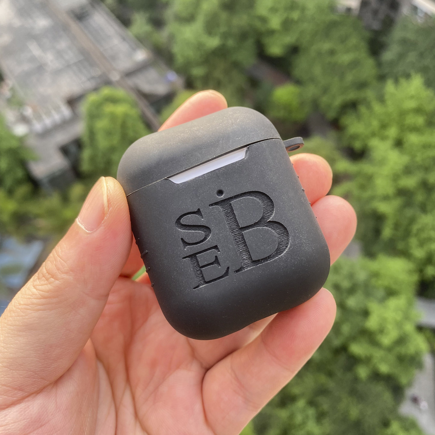 Personalized Silicone AirPod Case with Clip Keychain | OFPod08