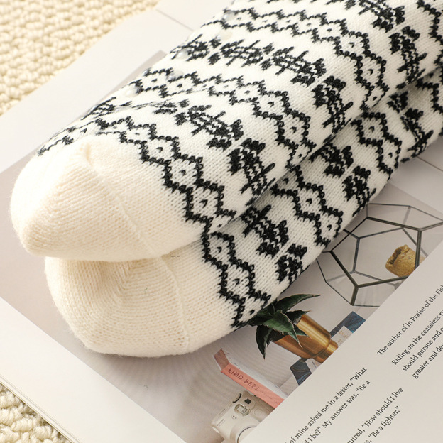 🔥Early Christmas SALE🔥Ultra-thick Cashmere Slipper Home Socks-Snowflake Stripes