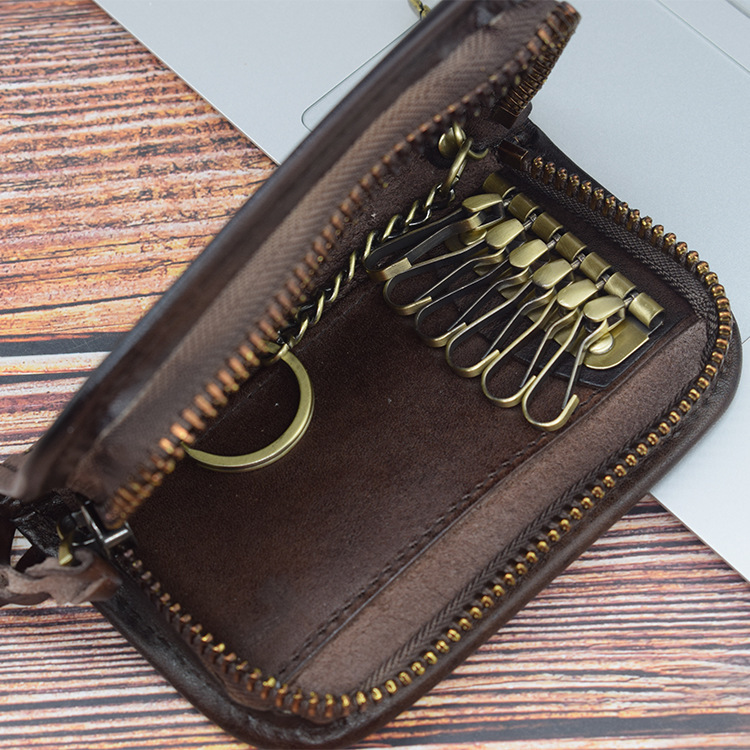 American style hand-embossed key bag