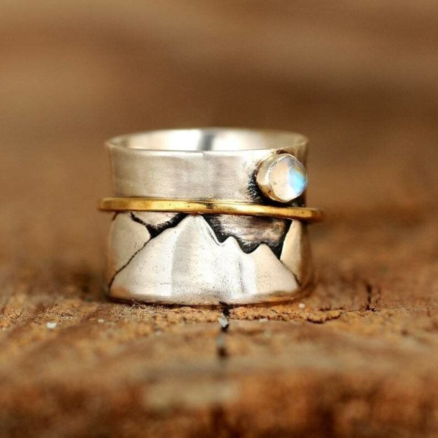 Vintage Valley Golden Circle Moonstone Ring