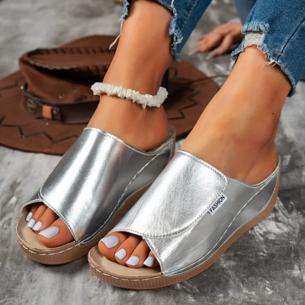 🔥HOT SALE -50% OFF🔥 Comfortable Arch Support Slides - Women's Solid Color Sandals - Breathable