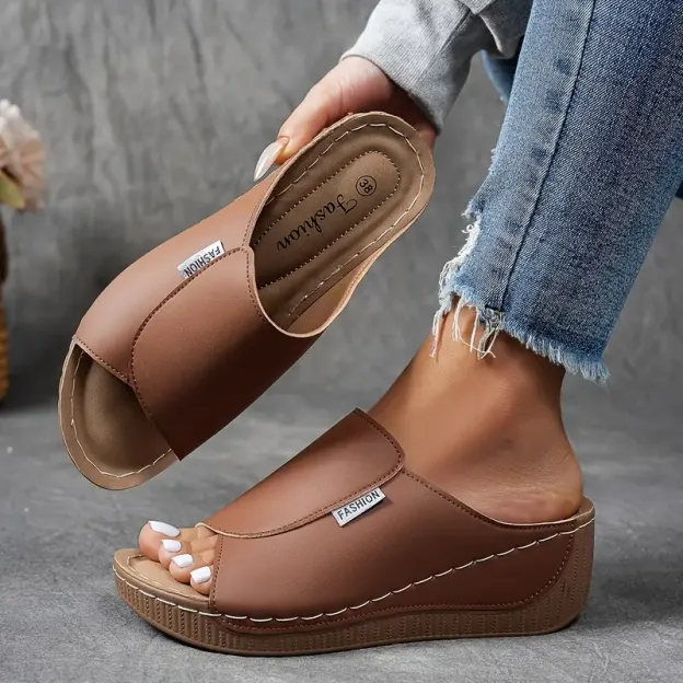 🔥HOT SALE -50% OFF🔥 Comfortable Arch Support Slides - Women's Solid Color Sandals - Breathable