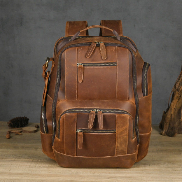 Men's 15.6-inch Large Capacity Retro Leather Backpack