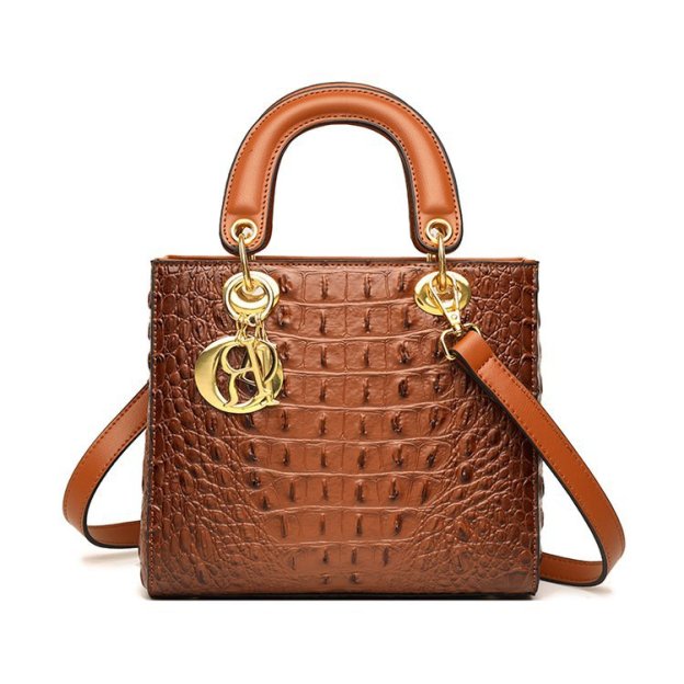 New Vintage Crocodile Women's Handheld Single Shoulder Crossbody Bag On 2024