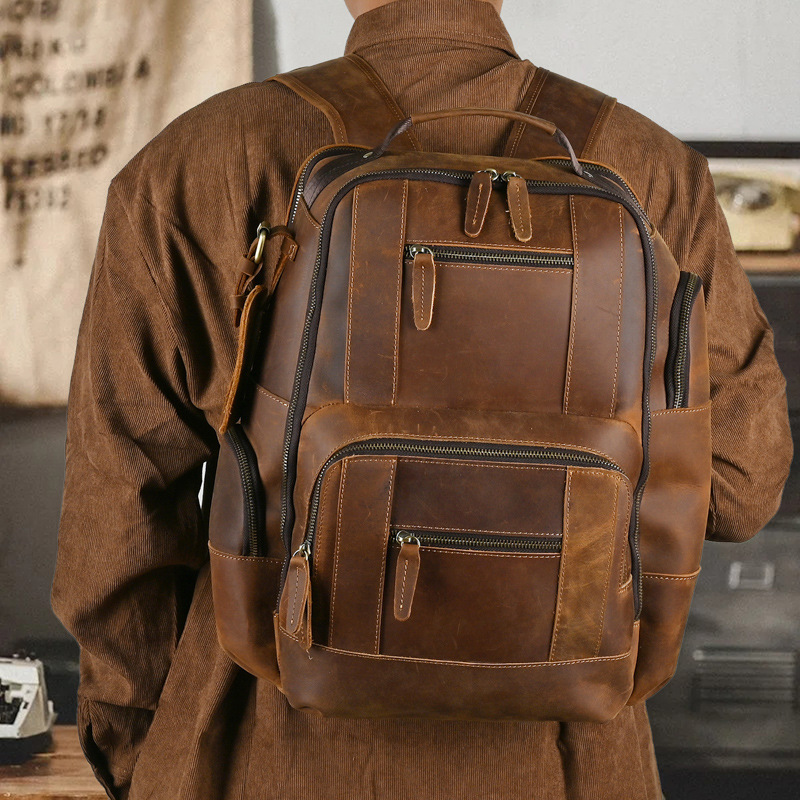 Men's 15.6-inch Large Capacity Retro Leather Backpack