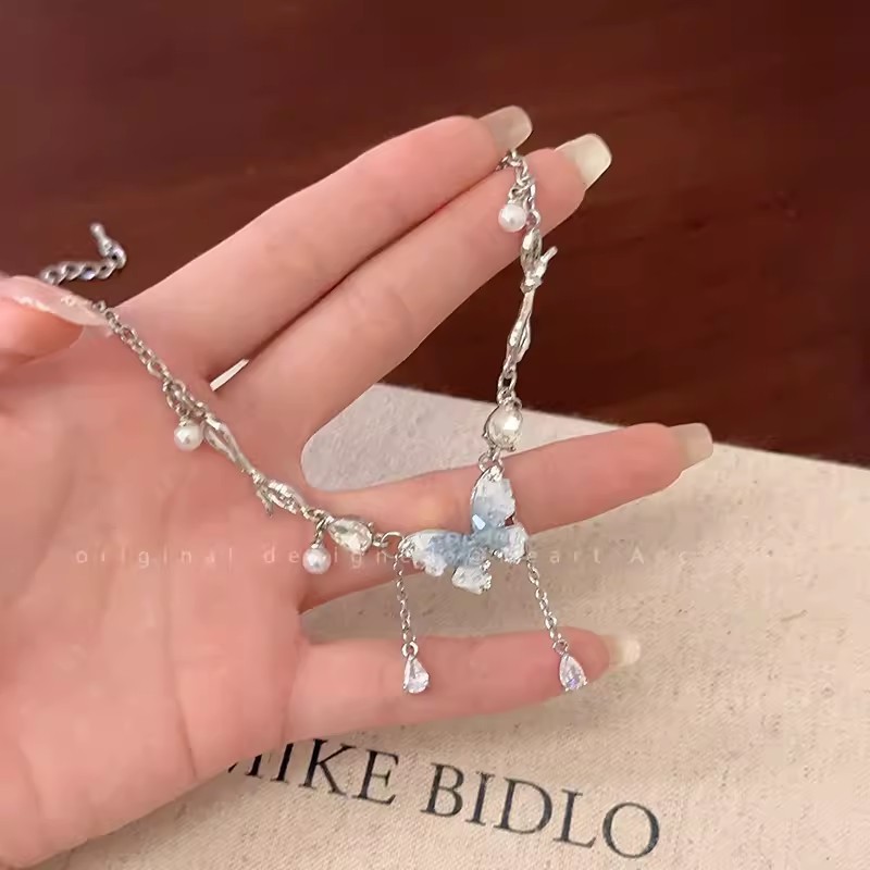Blue Crystal Butterfly Clavicle Necklace| PERFECT GIFT🎁
