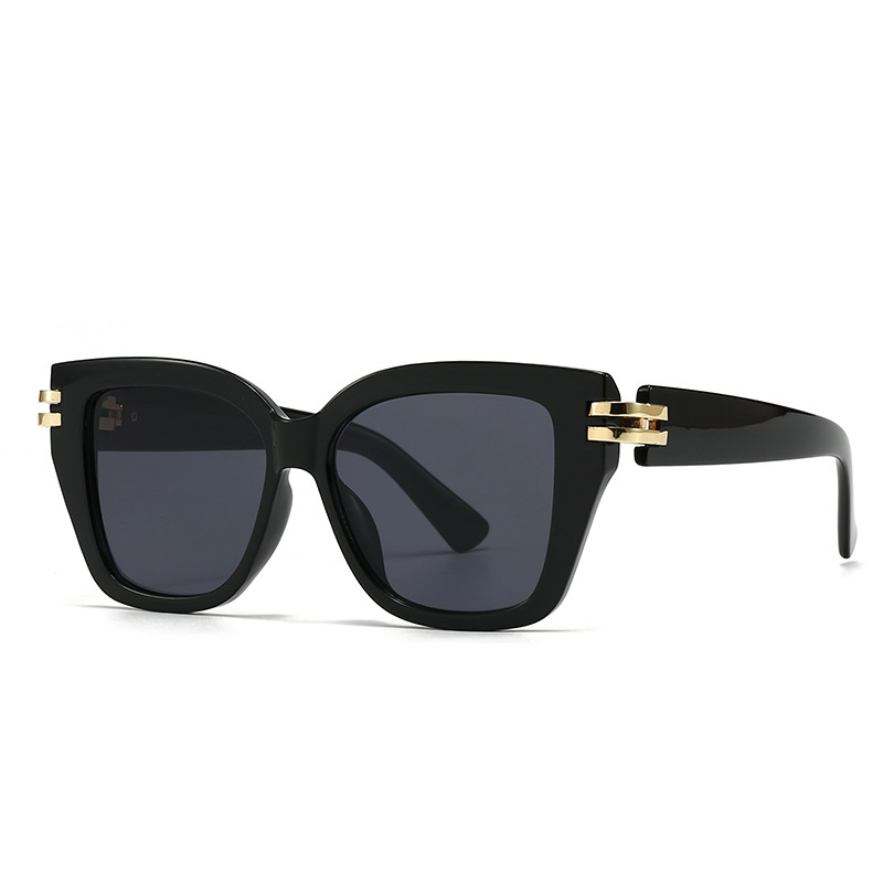 Stylish retro square flat-top sunglasses