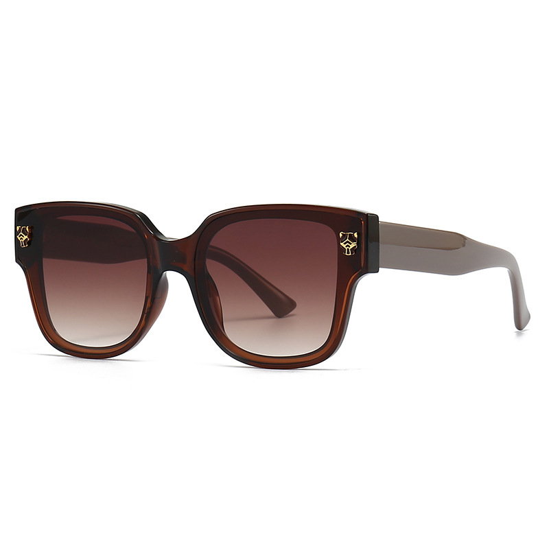 Classic and unique metal sunglasses