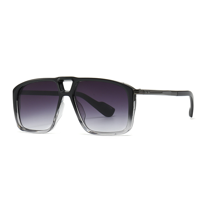 Retro-style aviator sunglasses