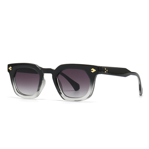 Modern retro oval decorative sunglasses