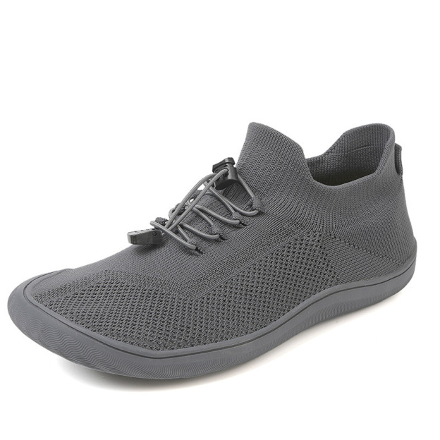 Flyknit non-slip comfortable men's and women's wide-last shoes