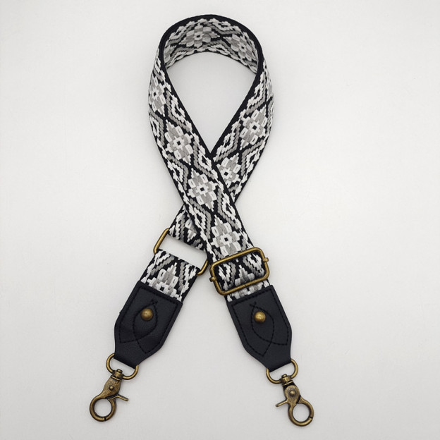 Retro ethnic style bag with wide shoulder straps