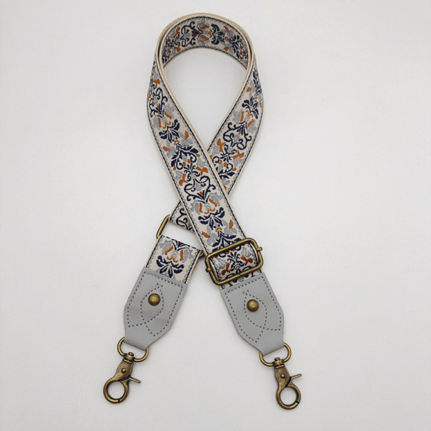 Retro ethnic style bag with wide shoulder straps