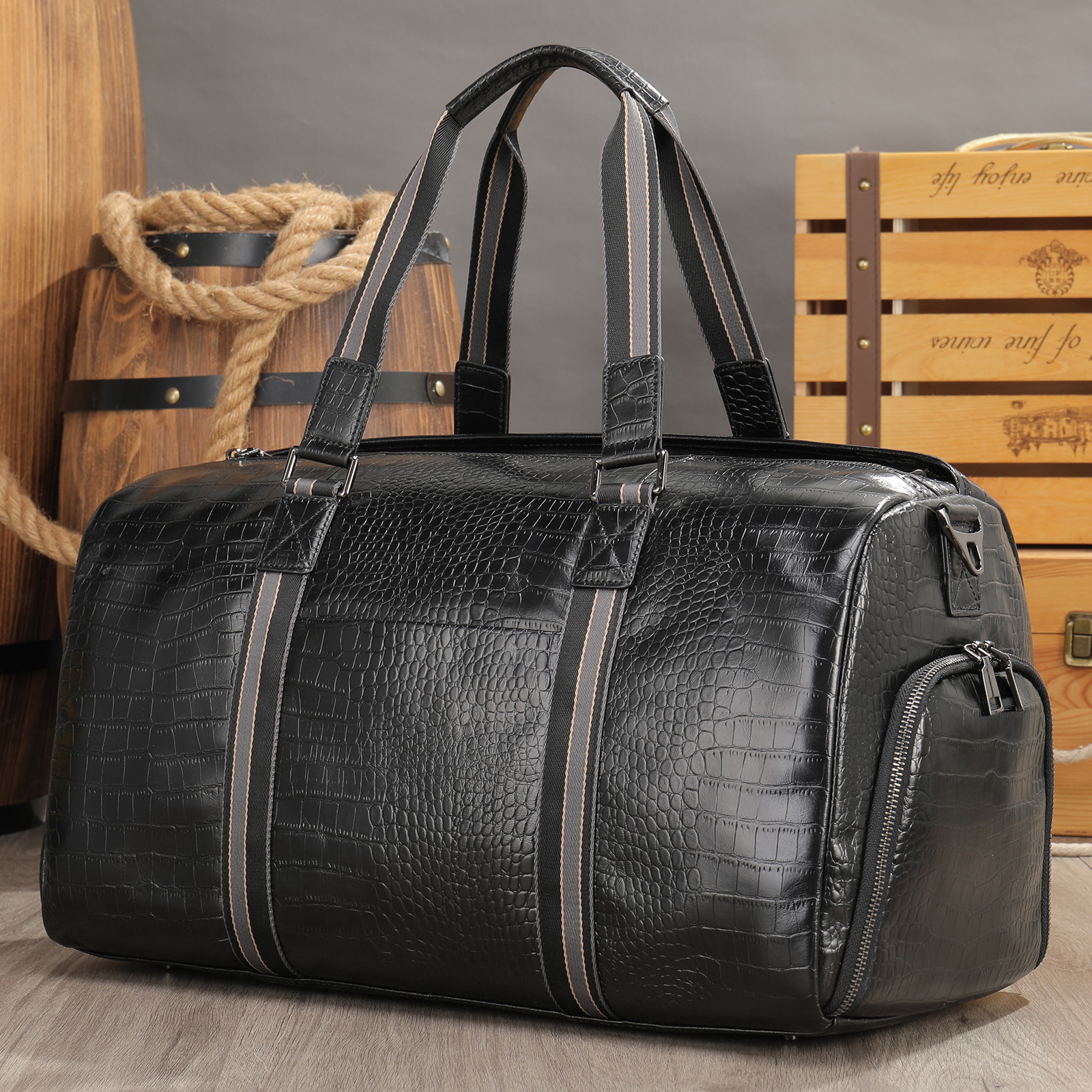 Men's Travel Cowhide Top Layer Fitness Bag