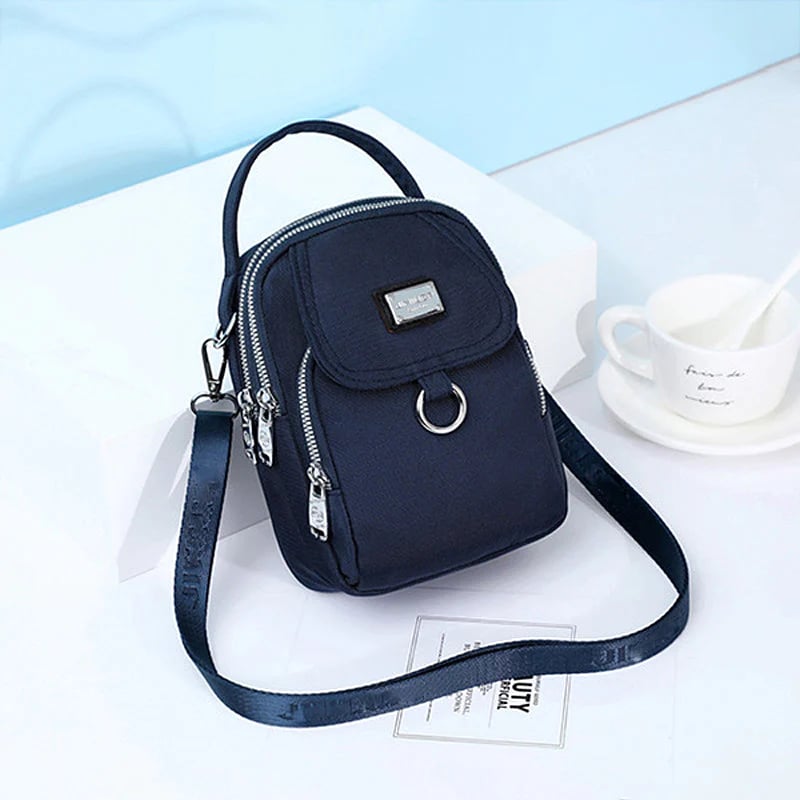 Waterproof shoulder bag for women