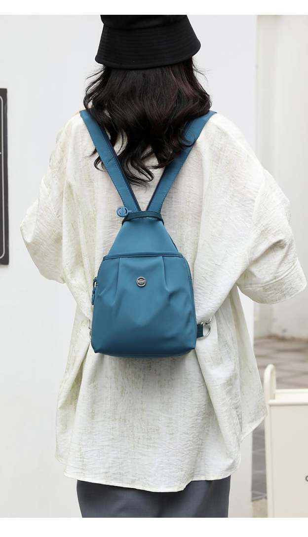 🎒Waterproof 2-Way Commuter Bag