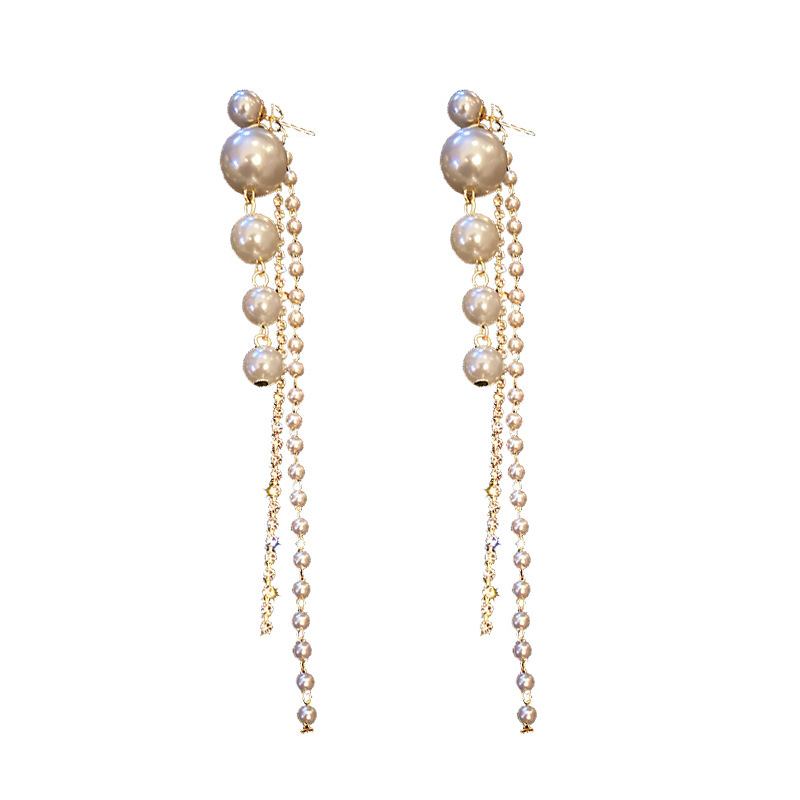 Lady's Pearl Tassel Earrings